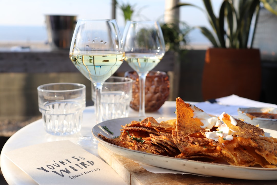 Photo White wine