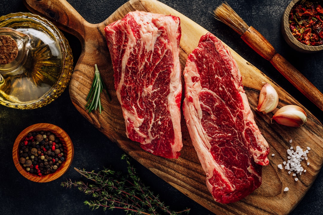 Photo Grilling steak
