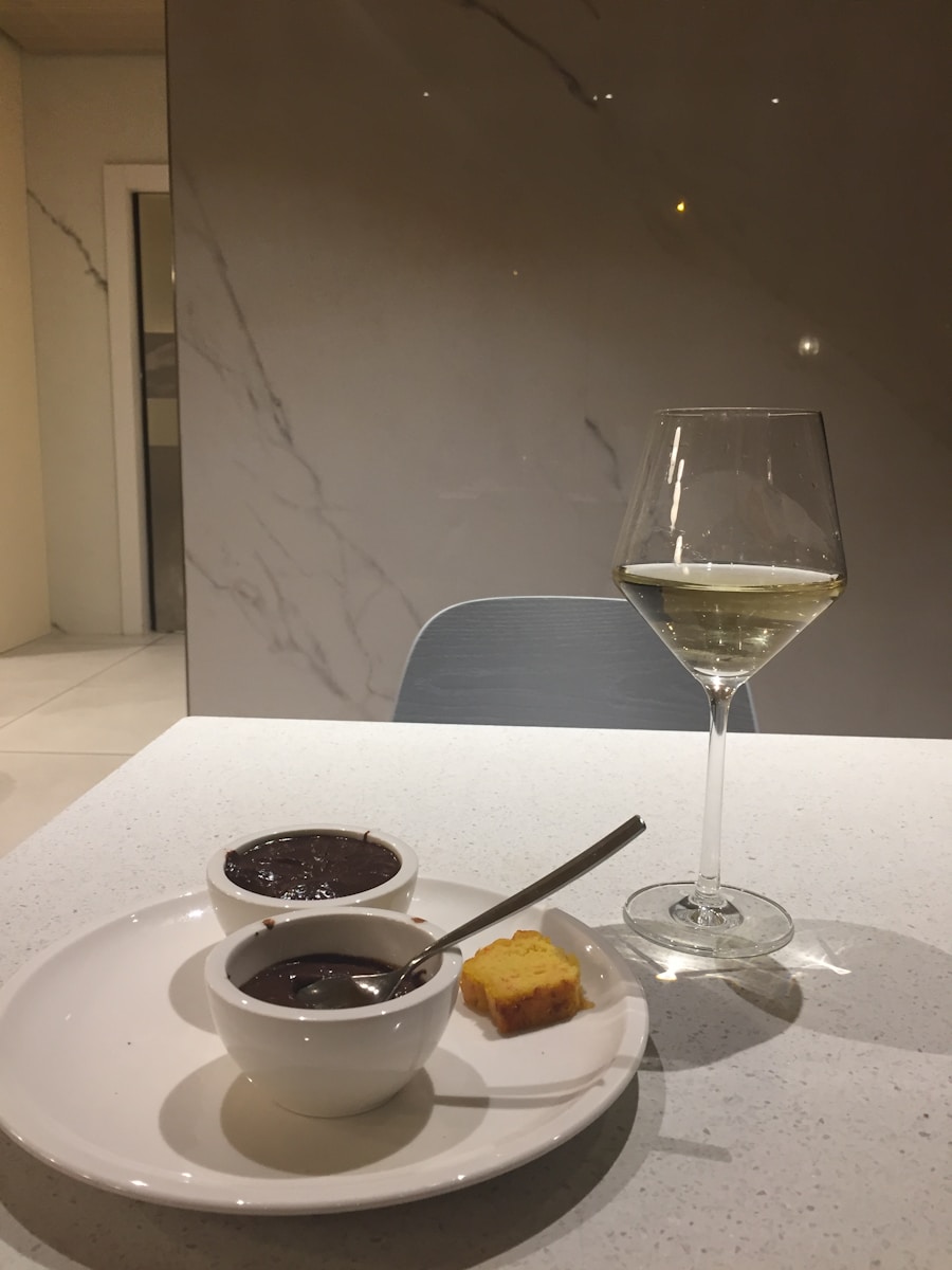 Perfect Pairings: Matching Wine with Food